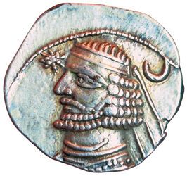 Orodes II. Drachma. Nisa. A/ Diademed bust...
