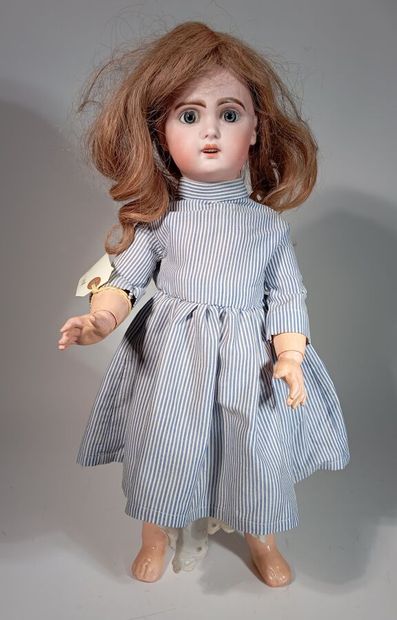 French JUMEAU-type doll, size 8. Bisque head...