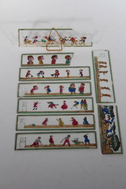 Lot de plaques en verre pour lanternes magiques...