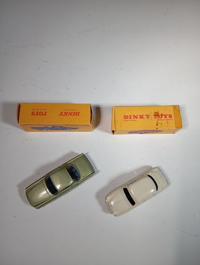 DINKY TOYS. Reunion of 2 vehicles with boxes....