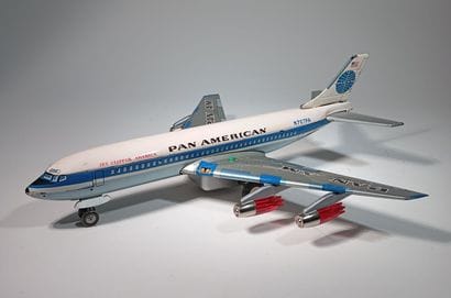 LINE MAR TOYS . Boeing 707 aux couleurs de...