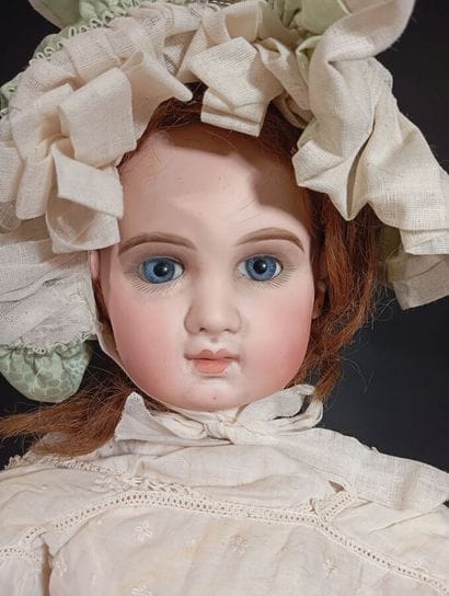 French JUMEAU doll 