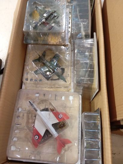 Lot d'avions ATLAYA serie 