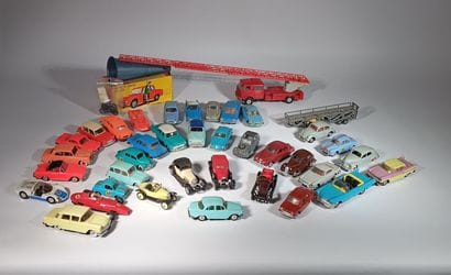 NOREV et divers.Lot de vehicules miniatures...