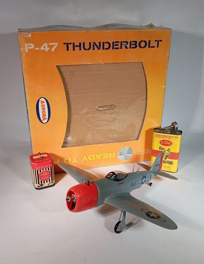 AURORA. Avion P47 Thunderbolt 