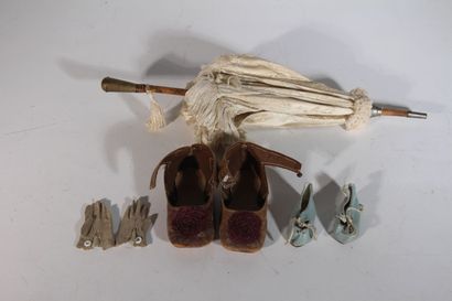 Set of doll accessories and shoes, fashion...