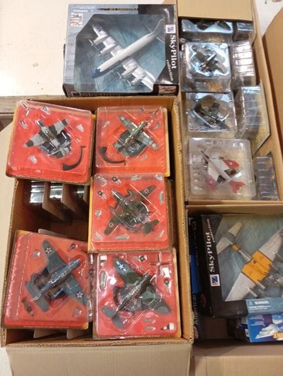 Lot d'avions ATLAYA serie 