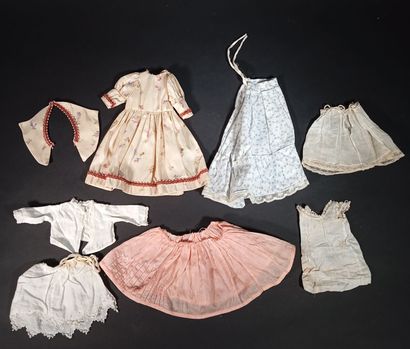 Poupée de mode ou Parisienne de la maison...