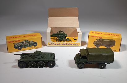DINKY TOYS . Reunion of 2 military vehicles...