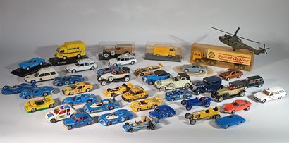 Lot de vehicules miniatures de fabricants...