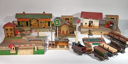 JEP / Hornby. Important ensemble de gares...