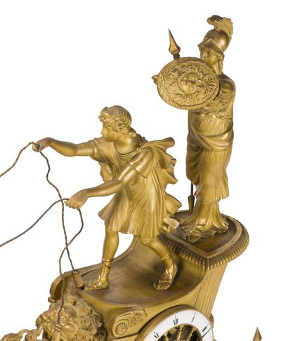 PENDULE AU CHAR DE TÉLÉMAQUE EN BRONZE DORÉ
le...