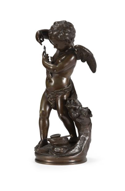 FIGURE EN BRONZE À PATINE BRUNE
représentant...