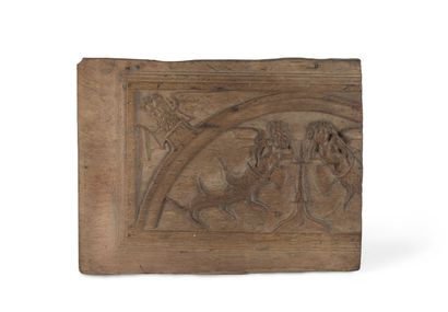 DEUX FRAGMENTS DE BOISERIE EN CHÊNE SCULPTÉ
à...