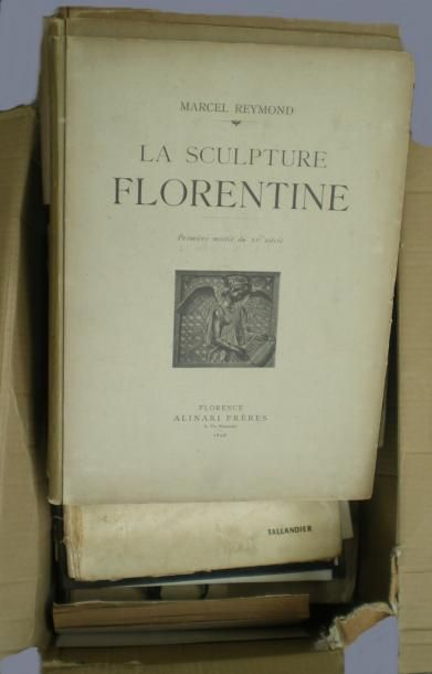VARIA

Un carton d’ouvrages reliés et brochés :

-...