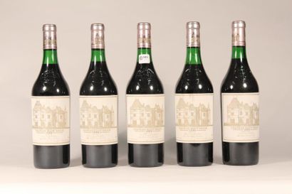 589 

Château Haut Brion 1984 

Pessac Léognan...