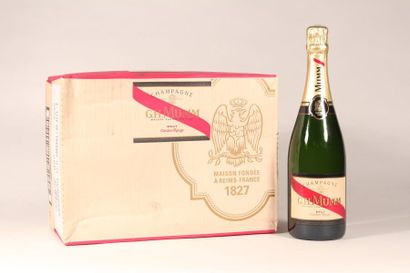 714 

 MUMM Cordon Rouge Brut 

Champagne...