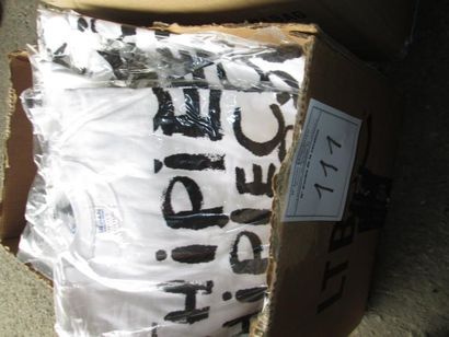 1 carton comprenant tee-shirts imprimés (environ...