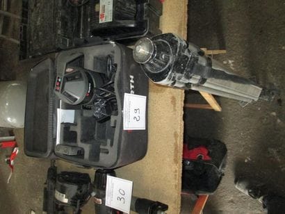 1 laser WURTH MLL 12 avec trépied