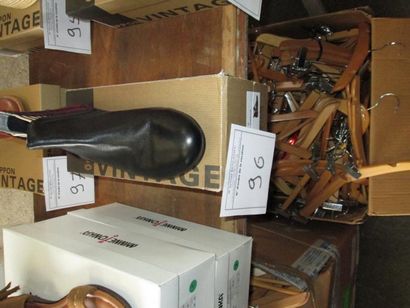 1 paire de bottines IPPON VINTAGE PATCH SMAKE...