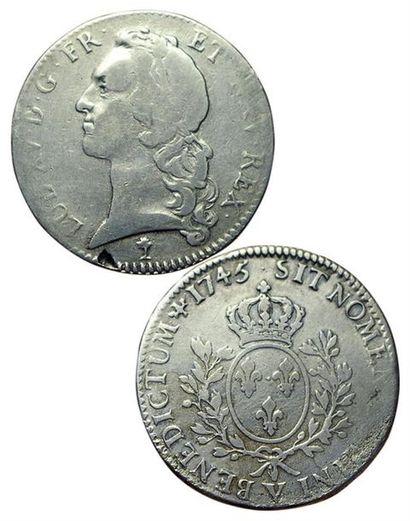 LOUIS XV.
Ecu au bandeau. 1745 V. Troyes....