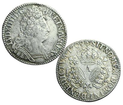 LOUIS XIV.
Demi écu aux 3 couronnes. 1709...