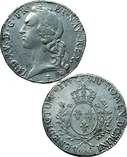 LOUIS XV.
Ecu au bandeau. 1742 Aix. Gad.322...