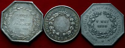 3 JETONS ARGENT :
Société Générale de Crédit...