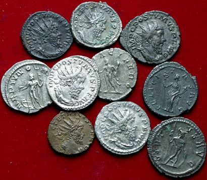 ROME. 
Lot de 10 Antoniniens : Postume (9...