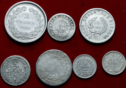 DIVISIONNAIRES ARGENT.
Lot de 7 monnaies...
