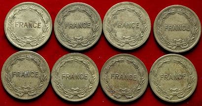 20ème SIECLE.
Lot de 8 x 2 Frs France LIBRE...