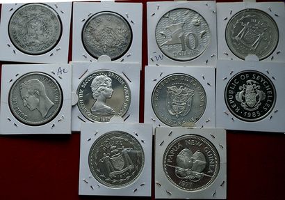DIVERS MONDE ARGENT.
Lot de 10 gros modules...