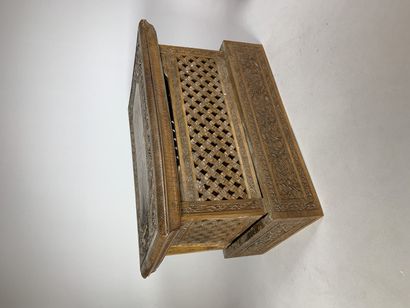 
Boîte à piètement pliant en bois naturel...