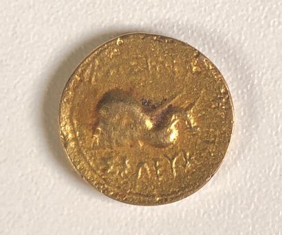 Pièce antique en or jaune 18K (750°/°°)....