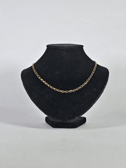18K (750°/°°) yellow gold horse chain. 
L...