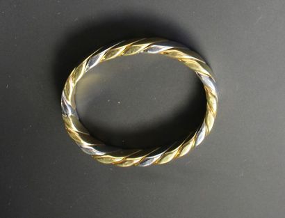 Bracelet rigide ouvrant à trois brins en...