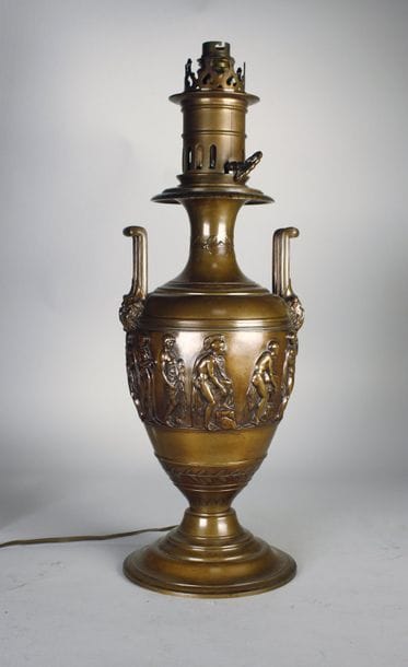 Pied de lampe tripode en marbre et bronze...