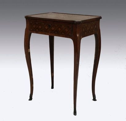 Petite table écritoire en placage de bois...