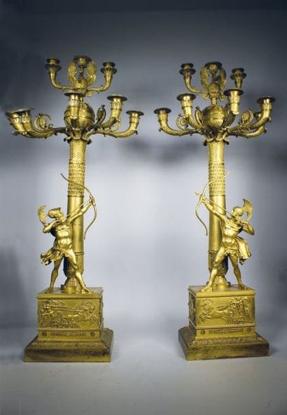 Paire de candélabres aux archers en bronze...
