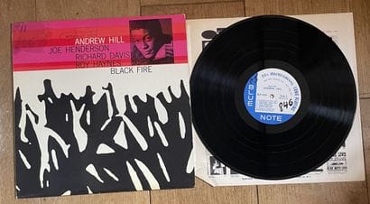 Jazz
Un disque 33T - Andrew Hill 