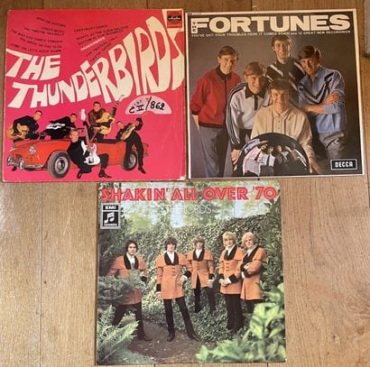 Pop
Quatre disques 33T - Garage
VG à EX;...