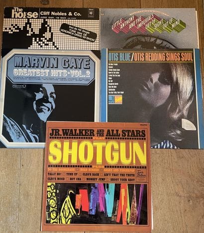 Soul/R&B/Funk
Five 33 rpm records - Soul/R&B
American...