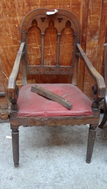 Fauteuil en bois de placage et filet de marqueterie,...