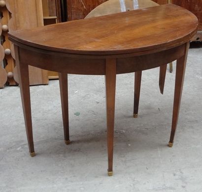 Table demi lune en bois naturel à trois rallonges...