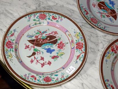 Chine


Suite de quatre assiettes en porcelaine...
