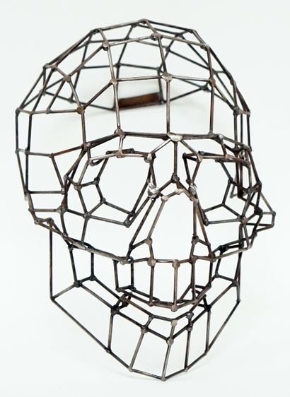 ZASA XXème. Tête de Mort. Scuplture en tiges...