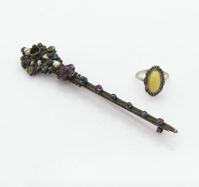 BROCHE ern argent, perles baroques, émail...