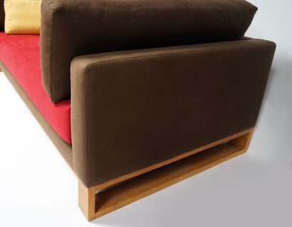 SENTOU Edition CANAPE Gao, le piétement en...