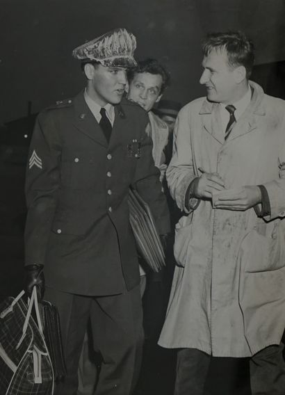 Ecole du XXe siècle. Elvis Presley soldat...