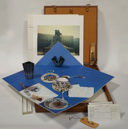 La VALISE des NOUVEAUX REALISTES, 1973. Valise...
